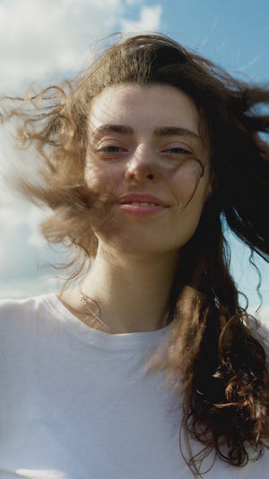 MOKKA BROWN | Bio Pflanzenhaarfarbe – Mittelbraun mit sanften Reflexen